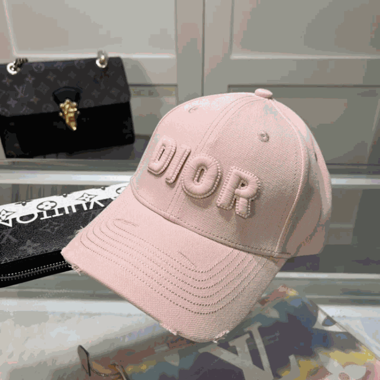 Dior hat 