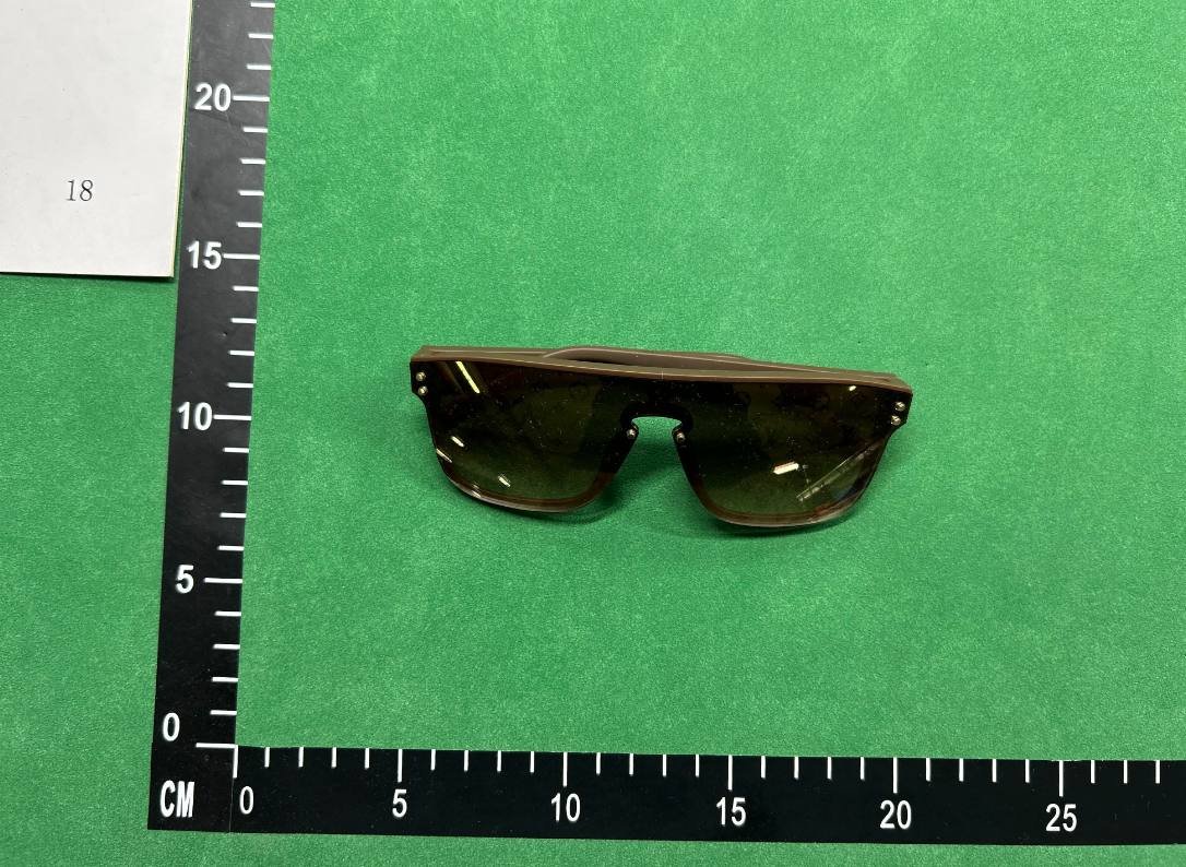  Louis Vuitton Sunglasses