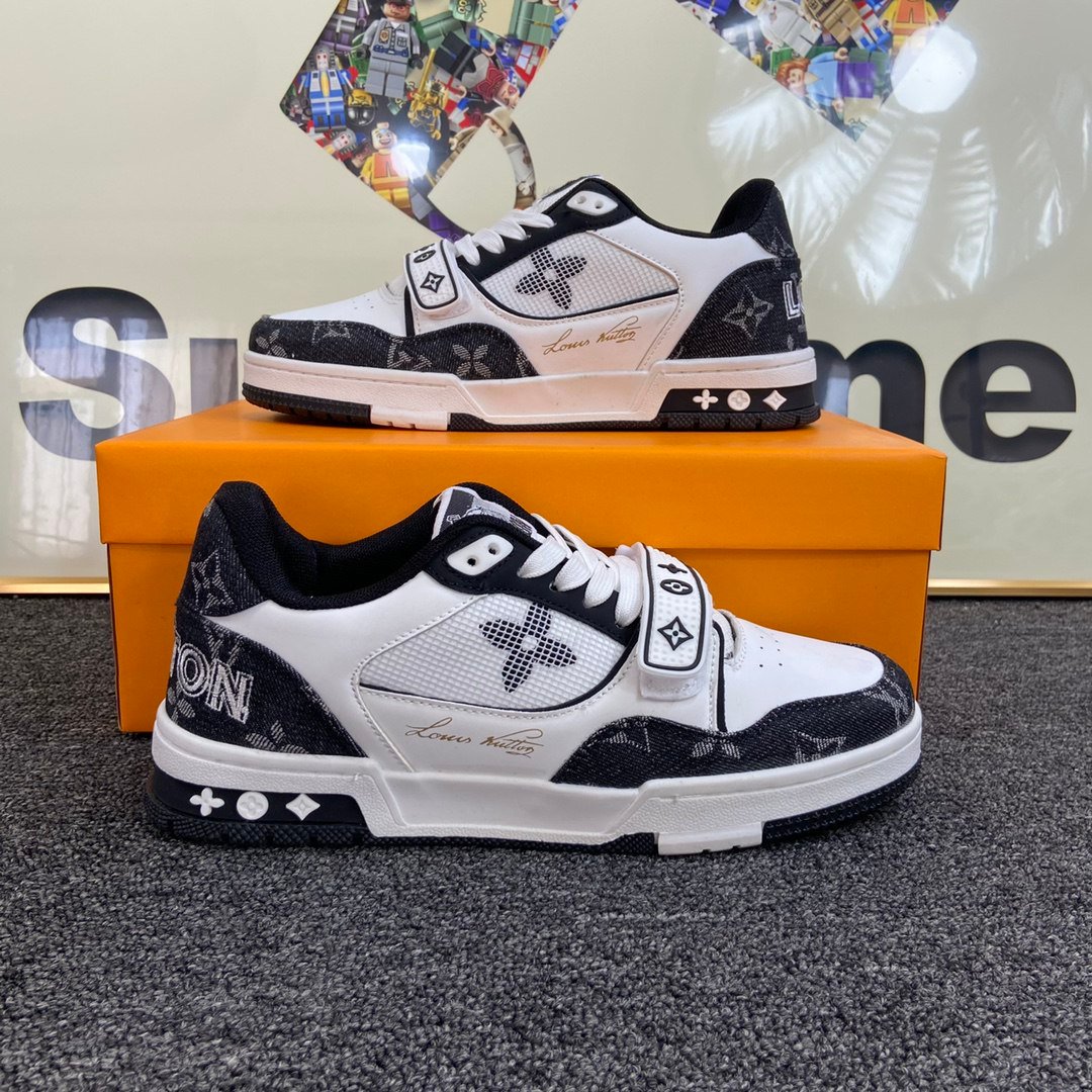 Louis Vuitton Trainer Sneaker
