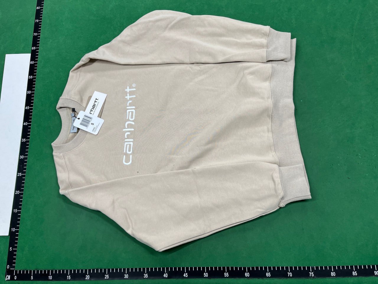 carhatt hoodie(40 CP)