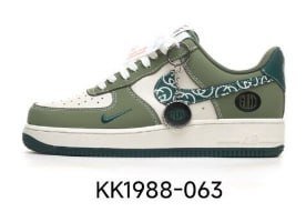  Nike Air Force 1 Low Sneakers [15 styles]