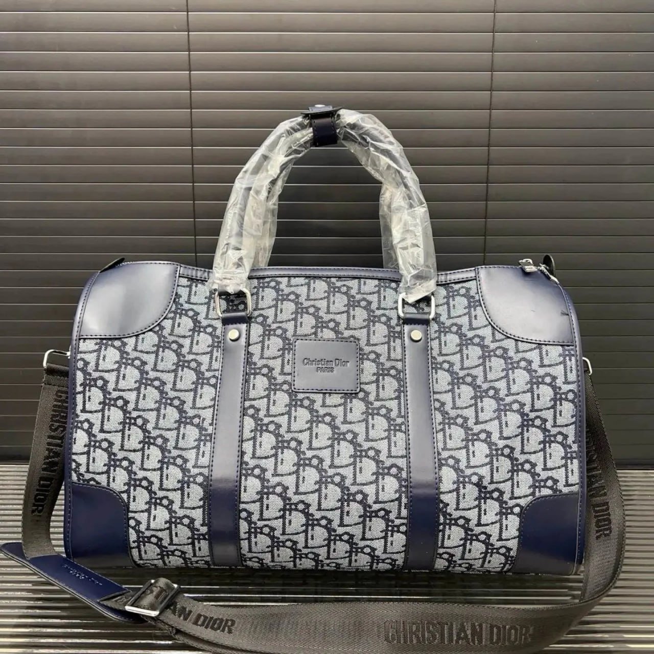 LV/GUCCI/DIOR Bag