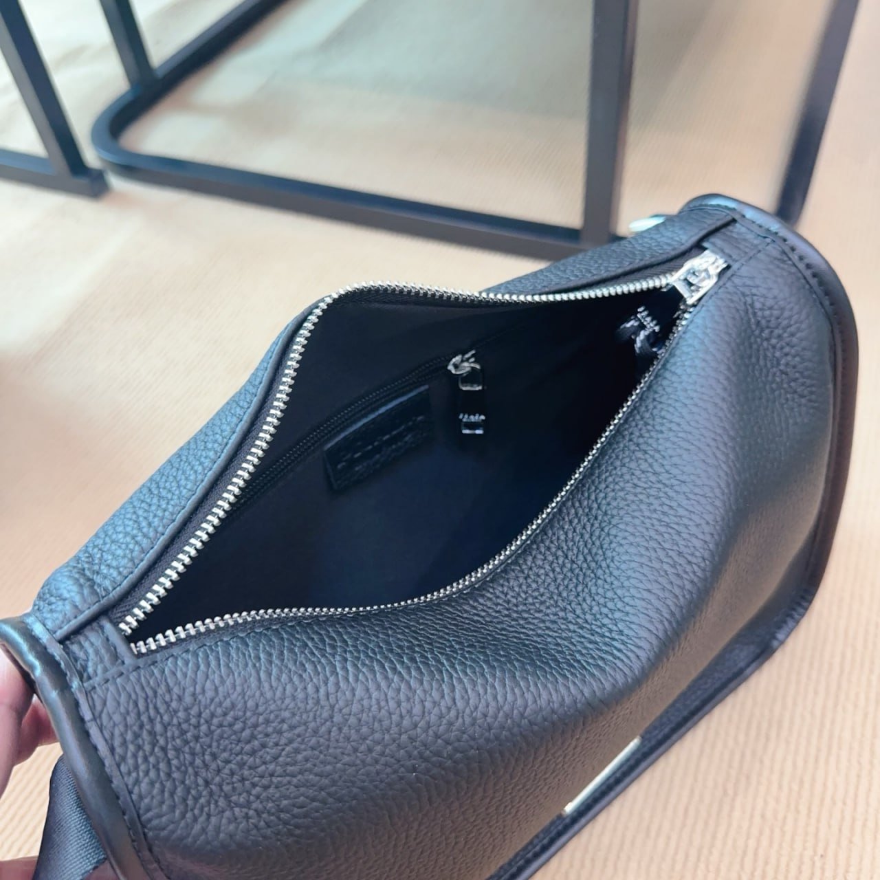 Prada bag high quality