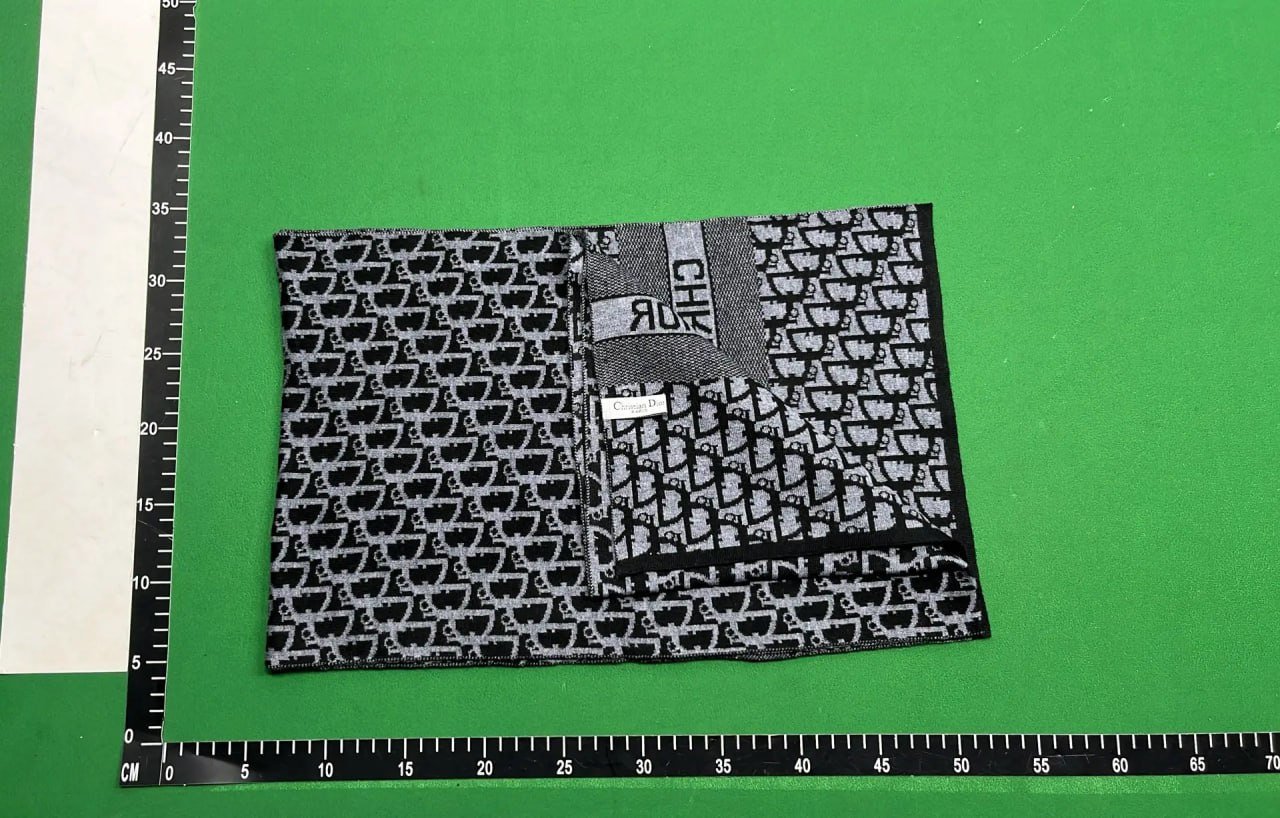  Dior Scarf 