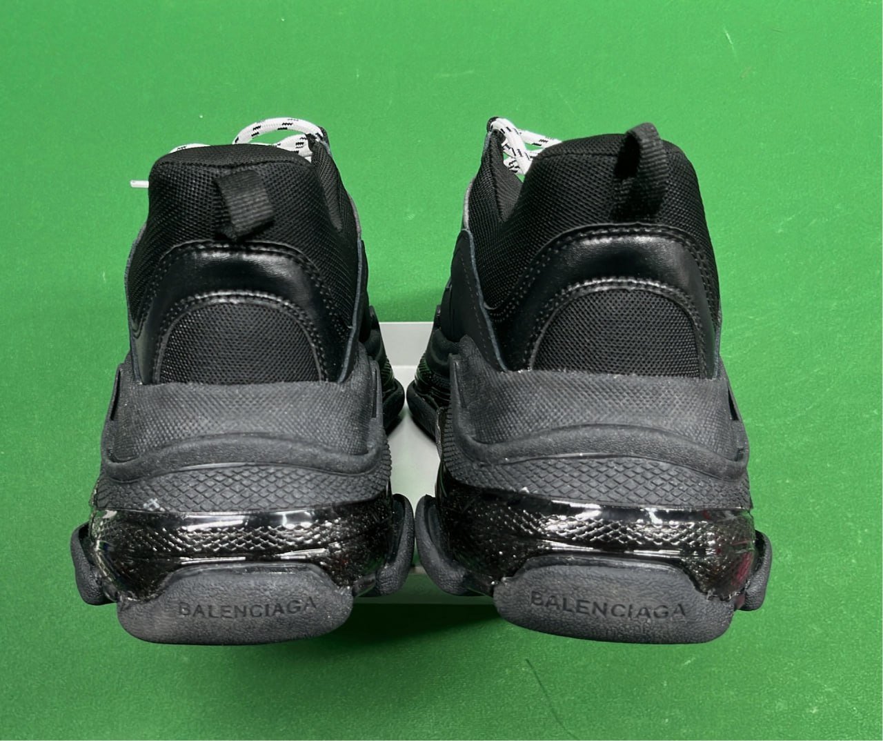 Balenciaga Triple S 