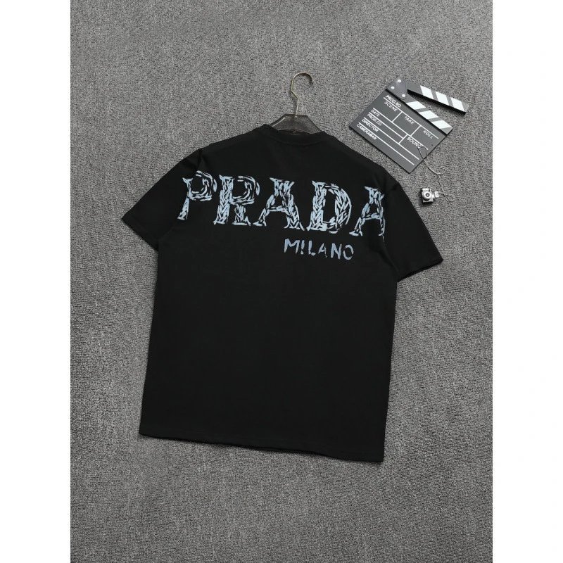 prada tee