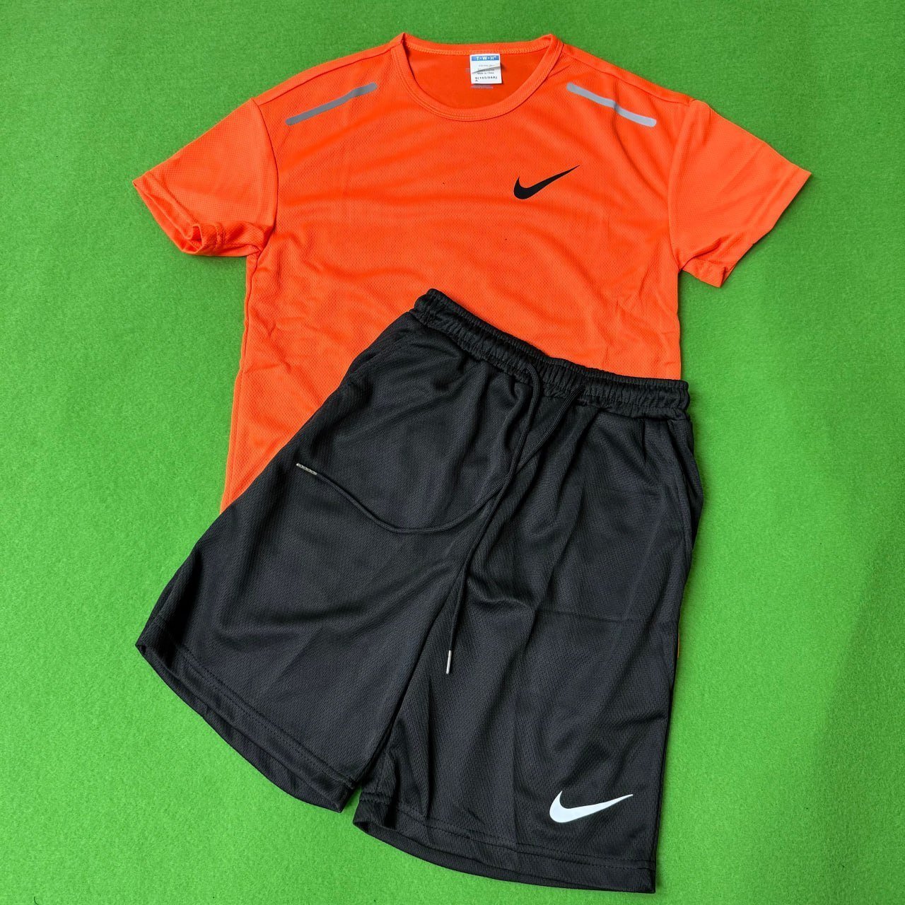 NIKE Suit tee shorts