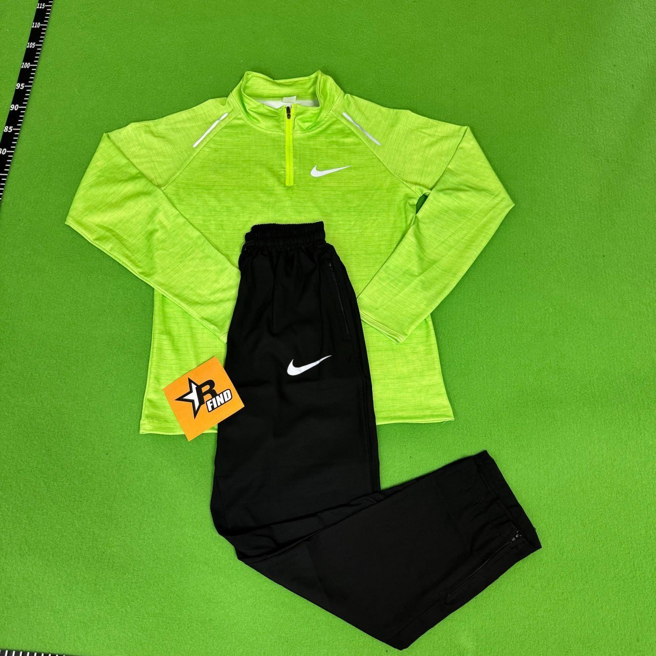 NIKE Suit tee shorts
