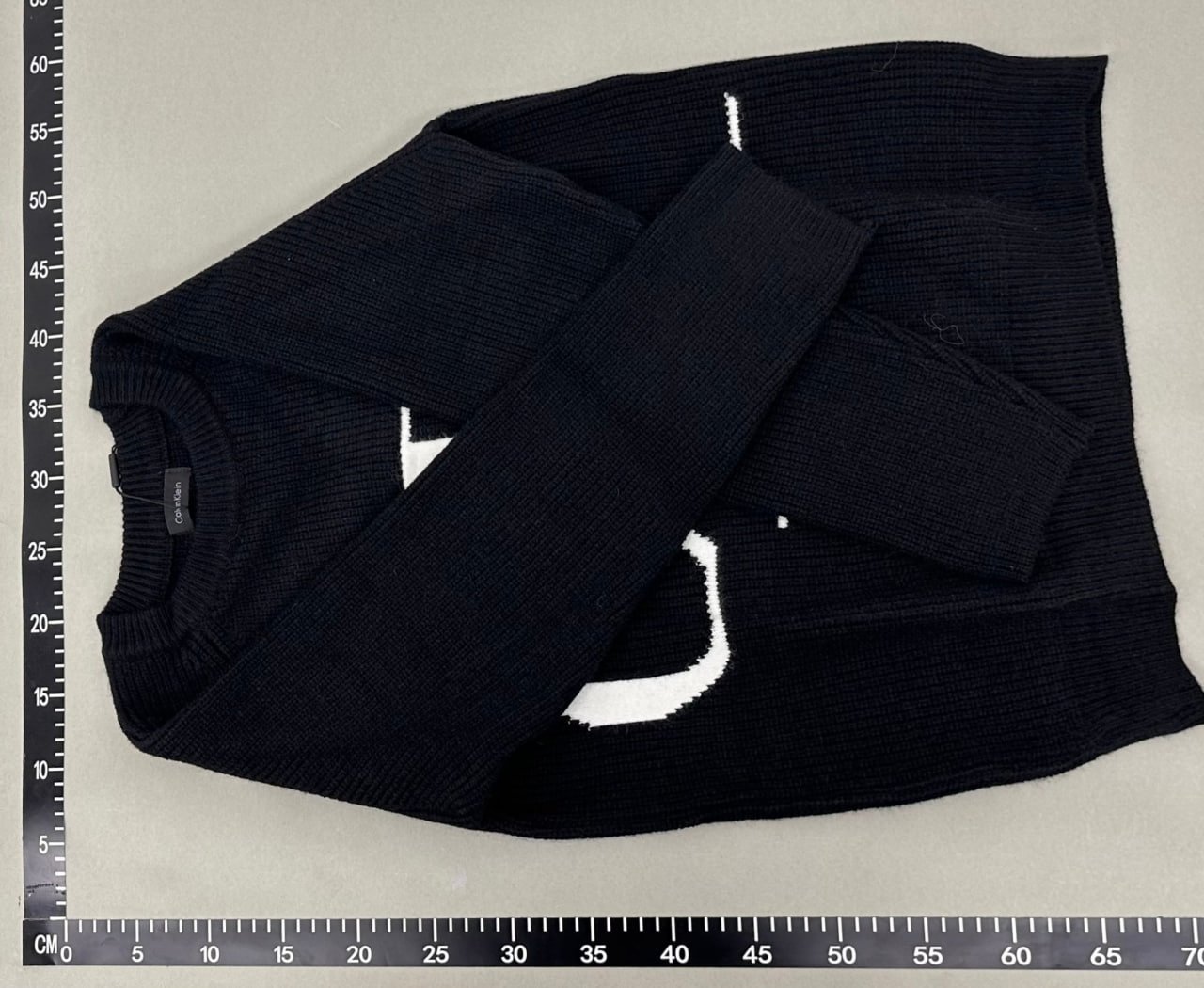 Calvin Klein Sweater