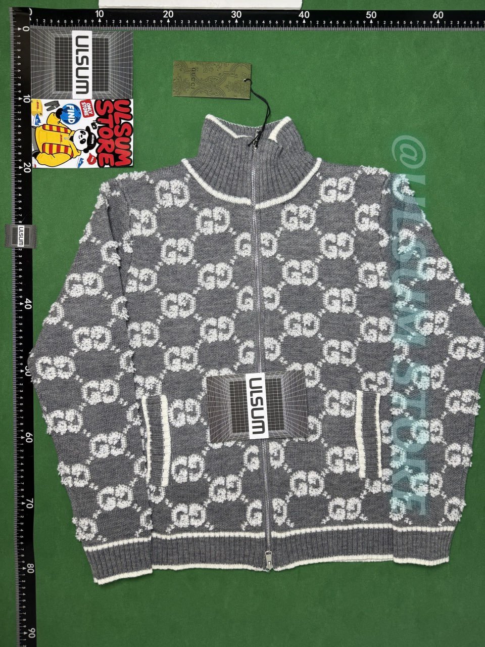 :LV/Gucci cardigan sweater/vest/down jacket