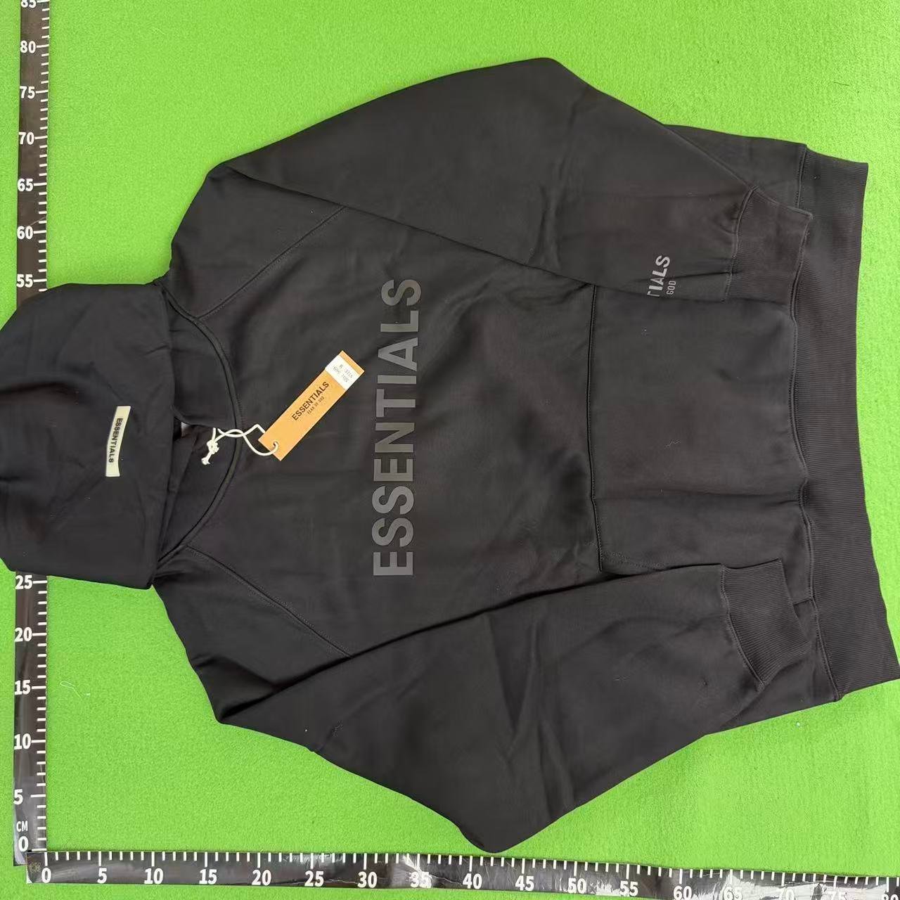 ESSENTIALS Suit/Hoodie/Pants/Sweatshirt Set/T-shirt/tee/shorts