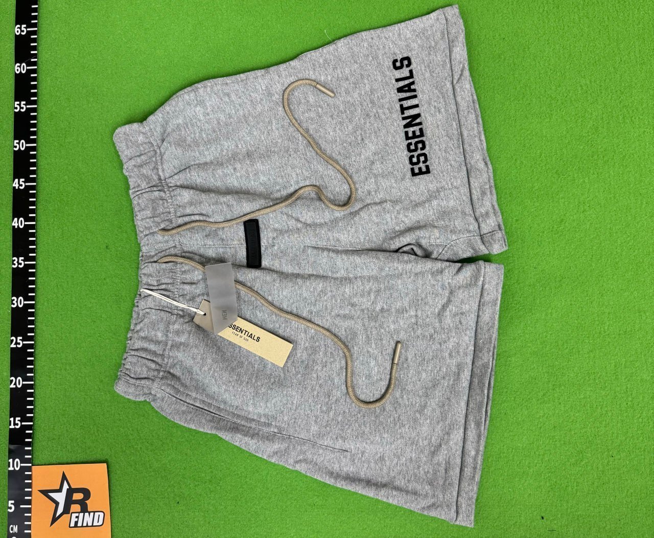 ESSENTIALS Suit/Hoodie/Pants/Sweatshirt Set/T-shirt/tee/shorts