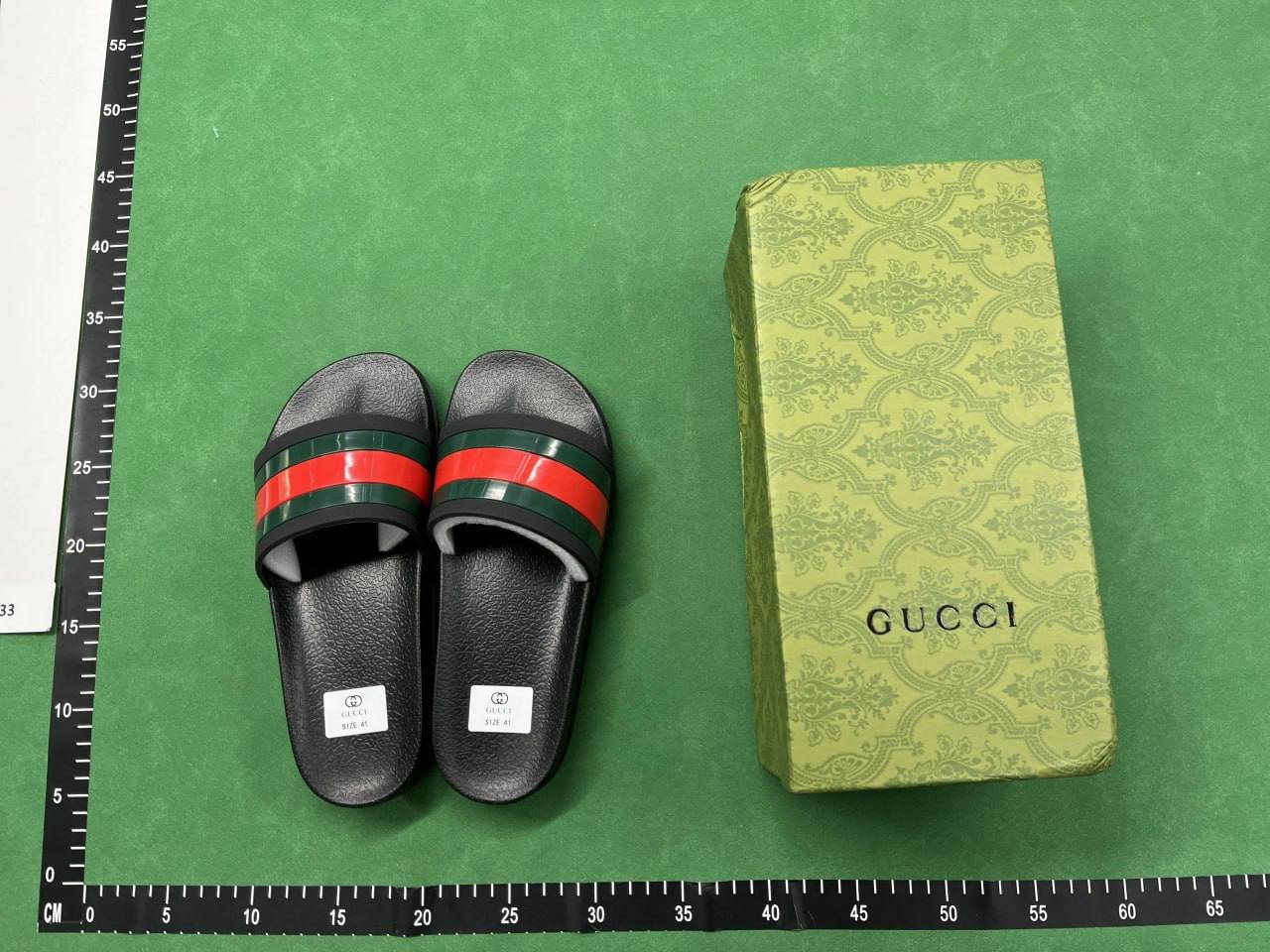 Gucci slippers