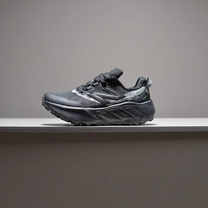 new balance hierro V9 shoes