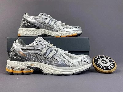 New Balance 1906