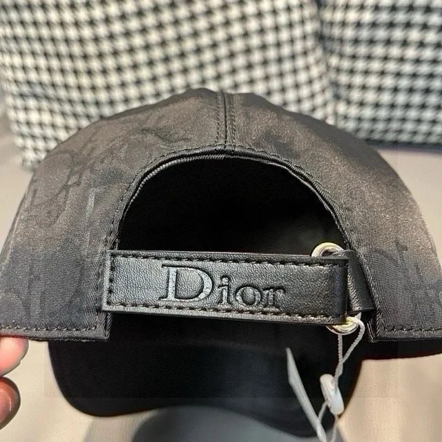 DIOR cap
