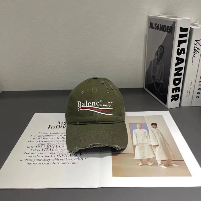 Balenciaga cap