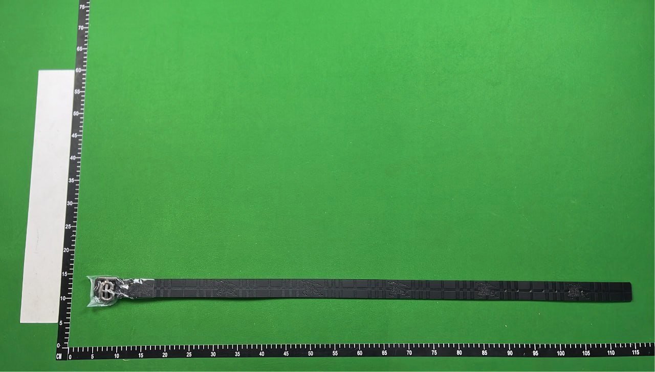 Burberry belt