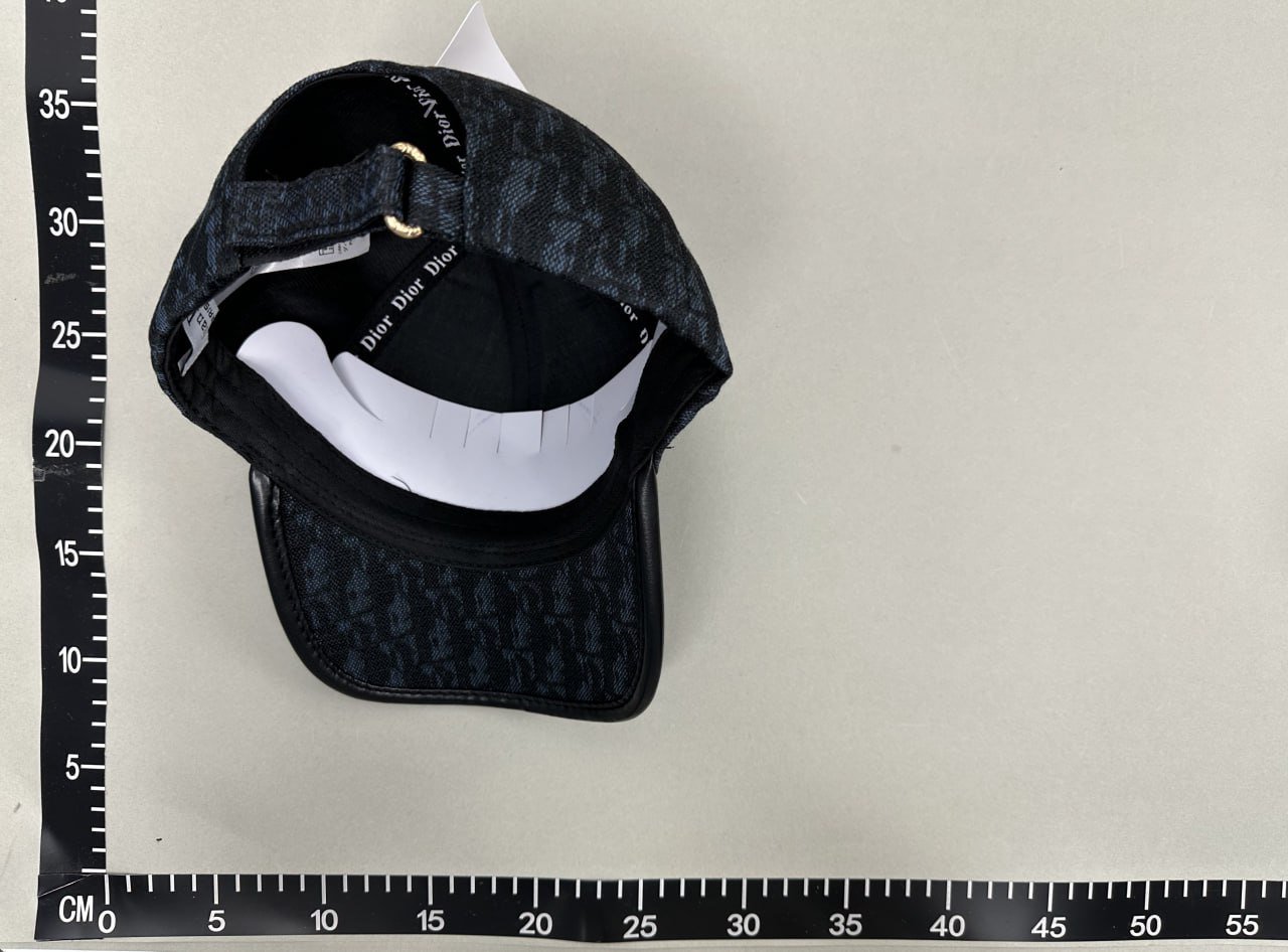 Dior cap