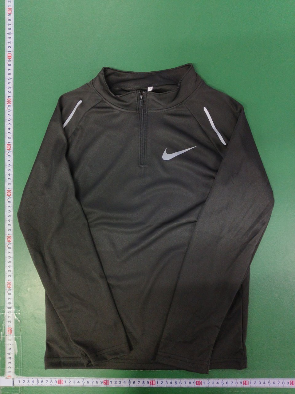 Nike Running Division Rise 365 Dri-FIT Trail ADV Tokyo Miler Graphic AeroSwift Under Armour HeatGear quick-drying 