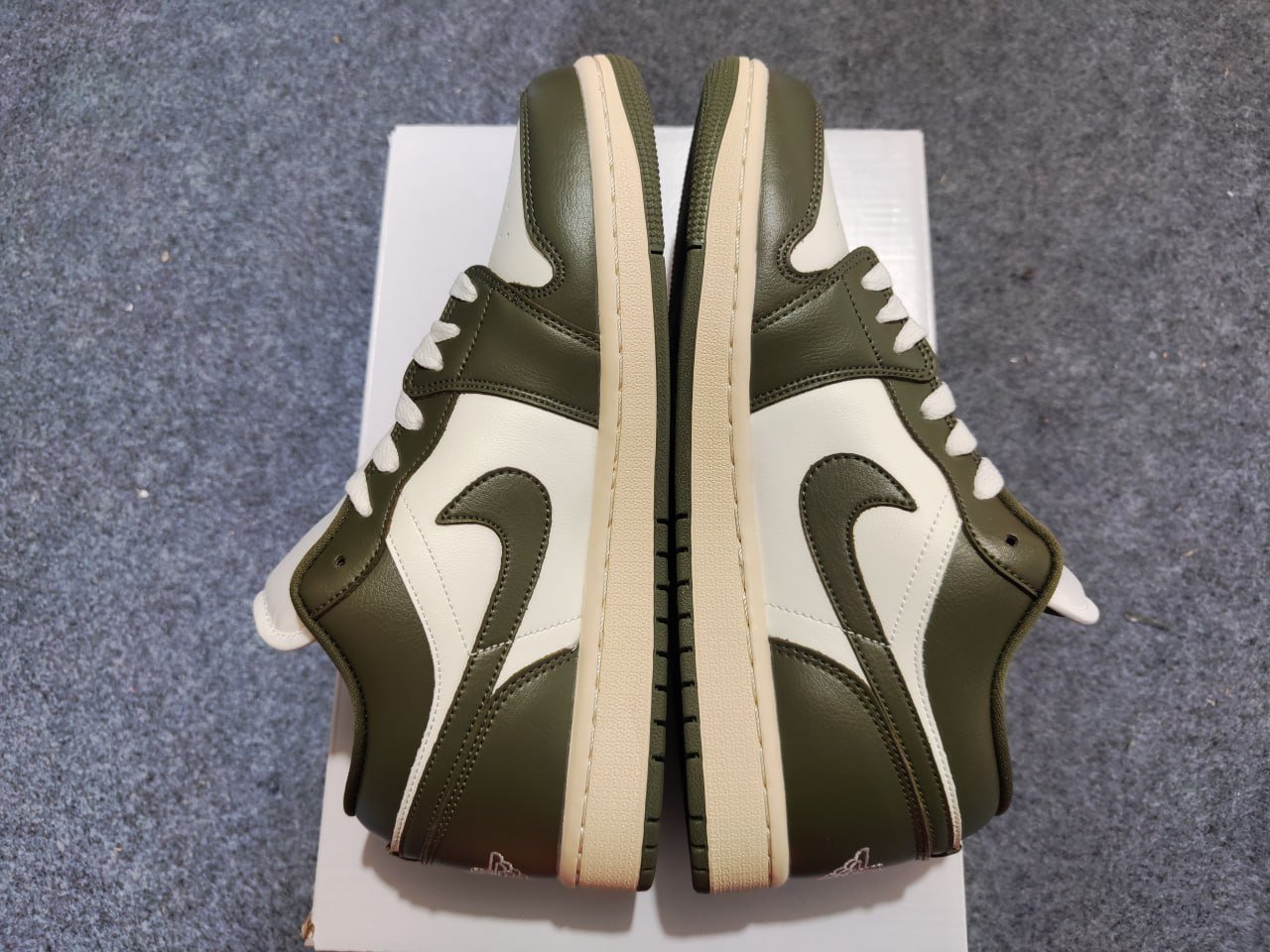 W-AJ1 New Low② 