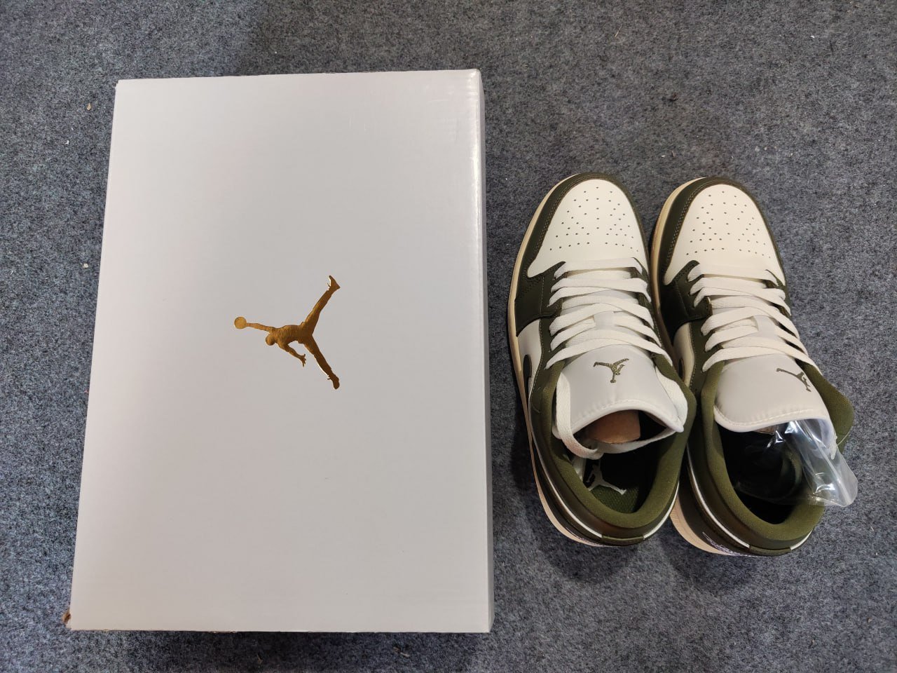 W-AJ1 New Low② 