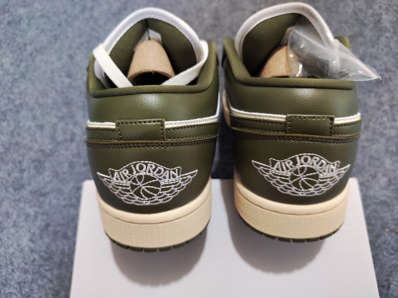W-AJ1 New Low② 