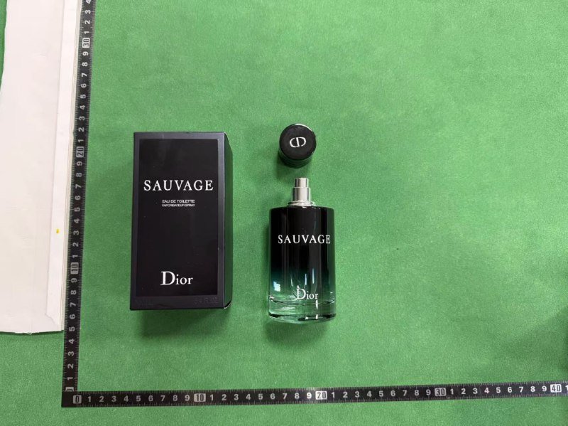 Dior Perfume #Dior_W2C #Perfume_W2C 