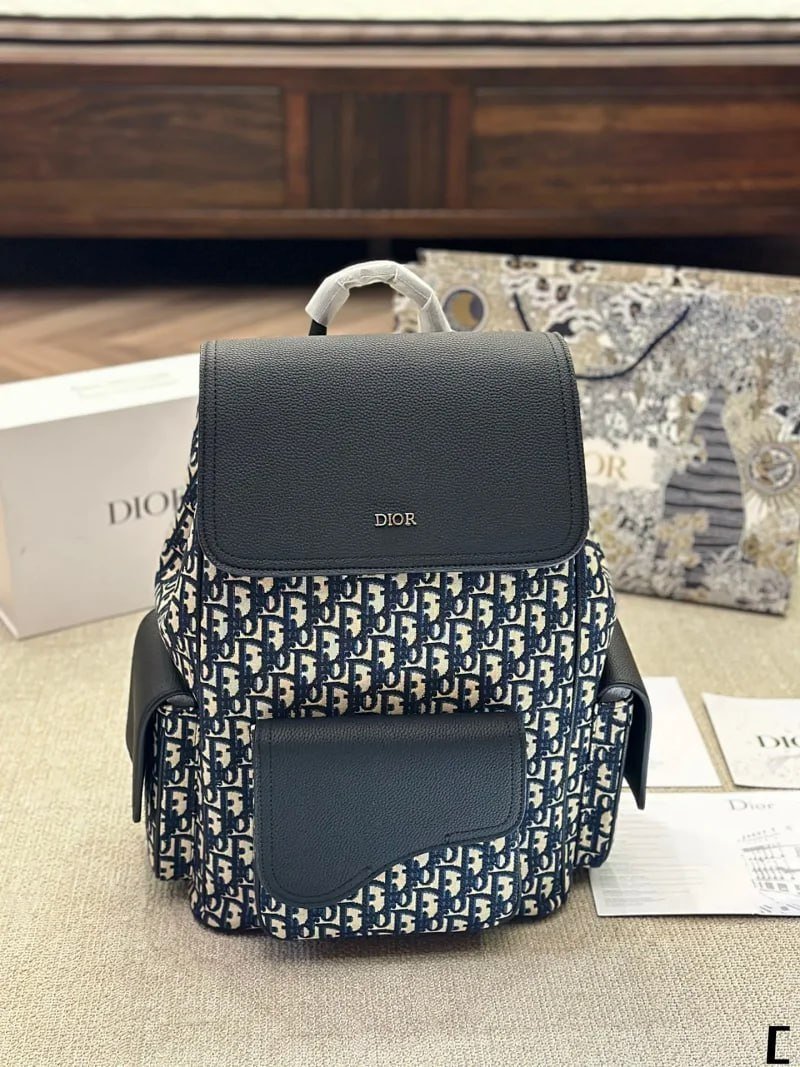 Dior Men's crossbody bag