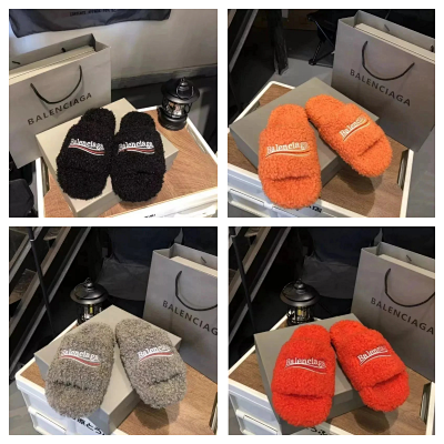 Balenciaga Slides 