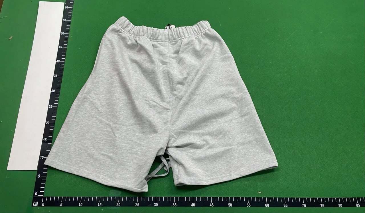 Essentials Shorts (FOG)(Fear Of God)
