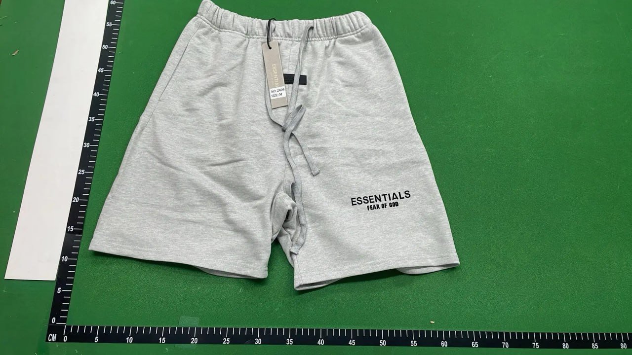 Essentials Shorts (FOG)(Fear Of God)