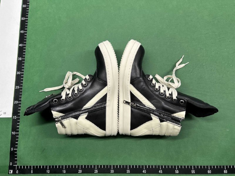 Rick on shoes (40 CP)