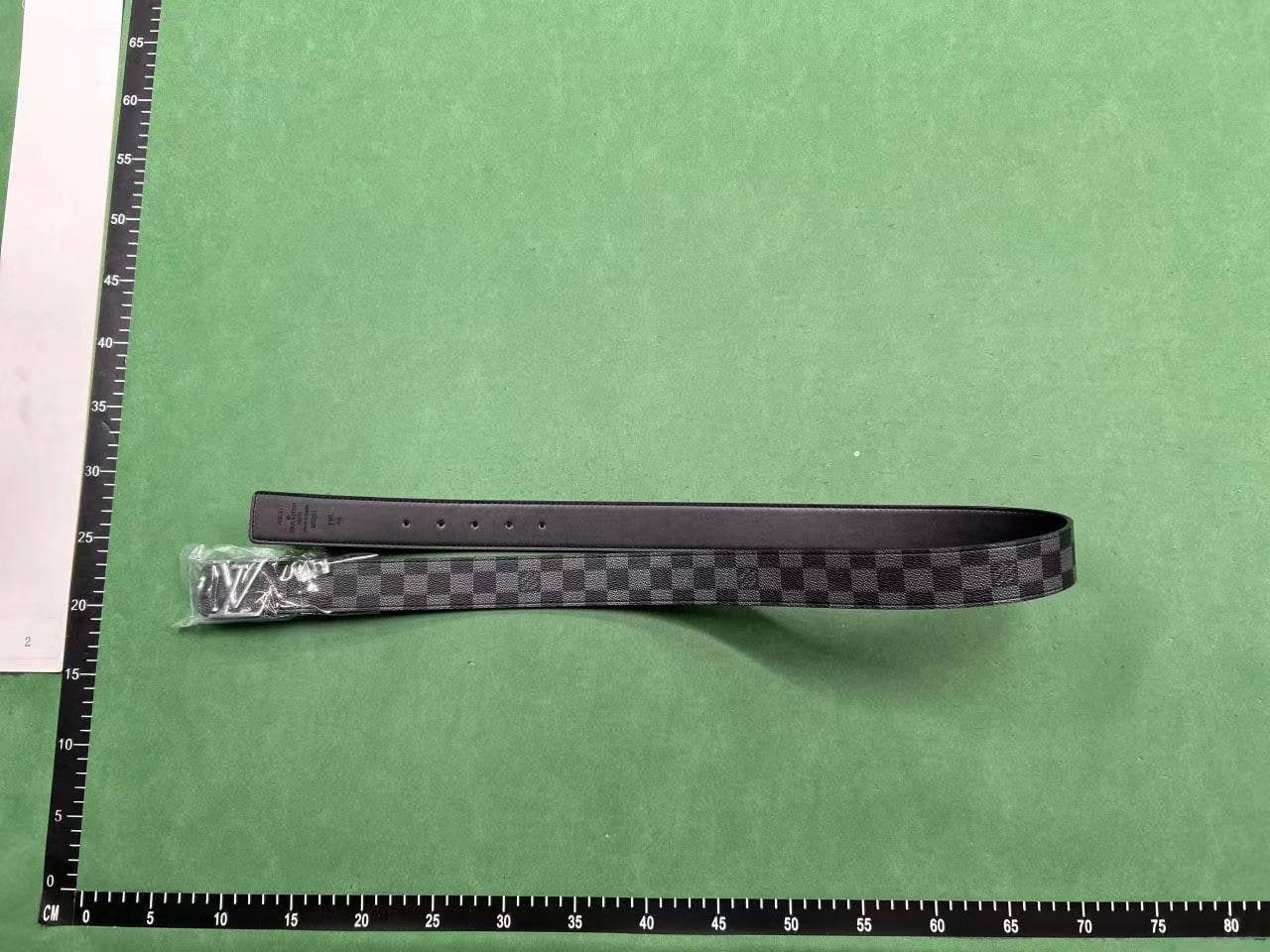 LV Belt(gift box