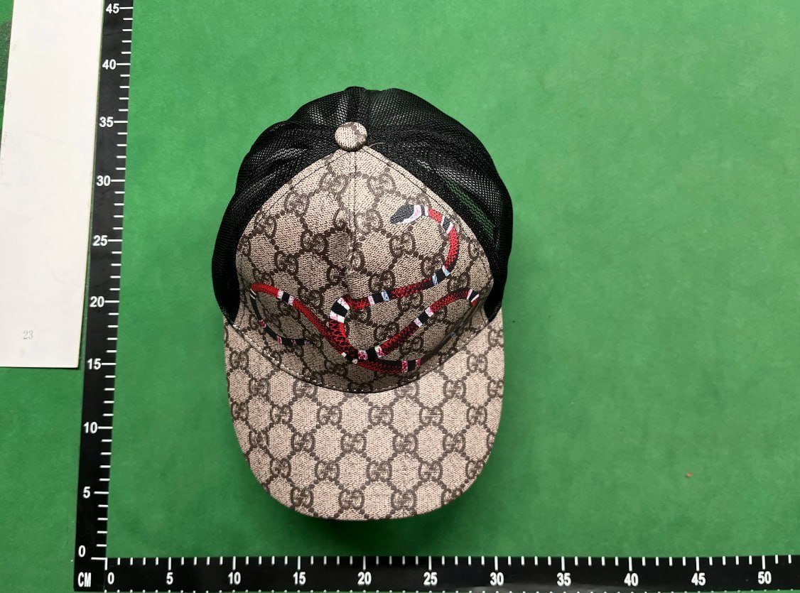 Gucci cap (40 CP)