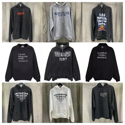 Vetements hoodie (34 CP)