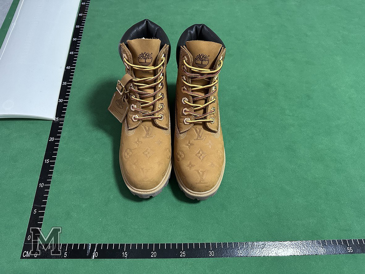 LV x Timberland（+12 color