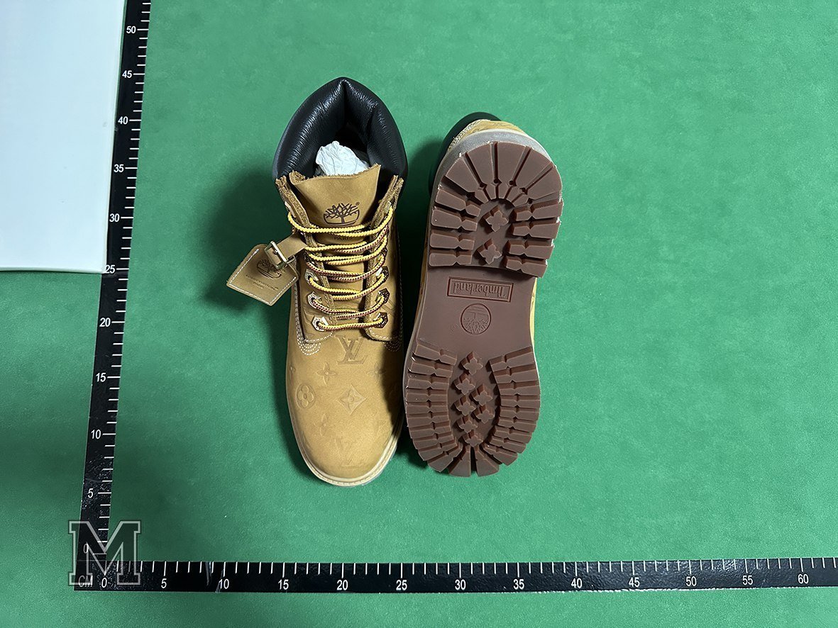 LV x Timberland（+12 color