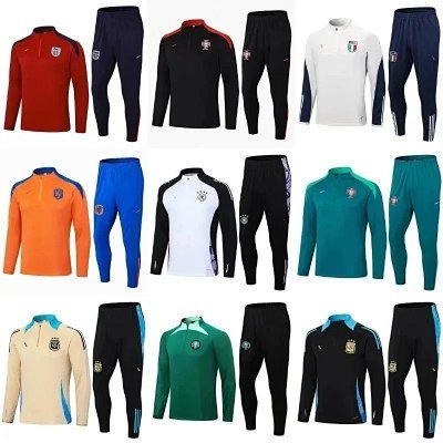 NIKE Soccer Suits（38+ Styles）