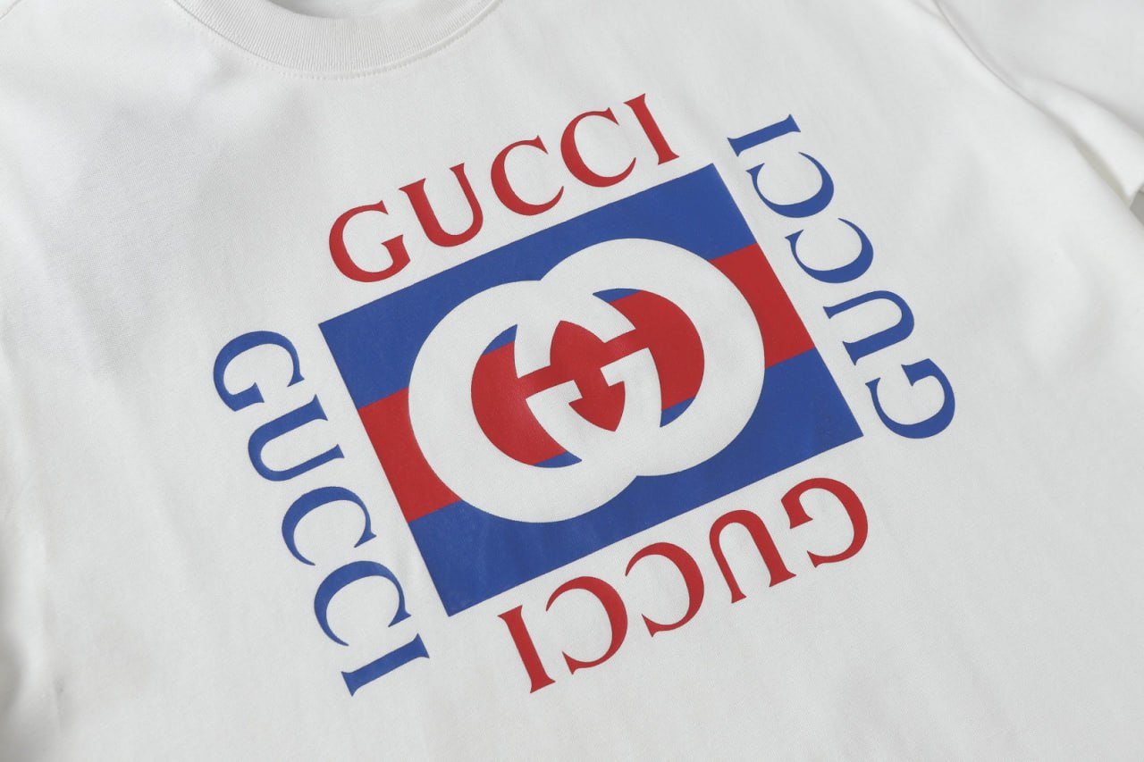 Gucci sleeves