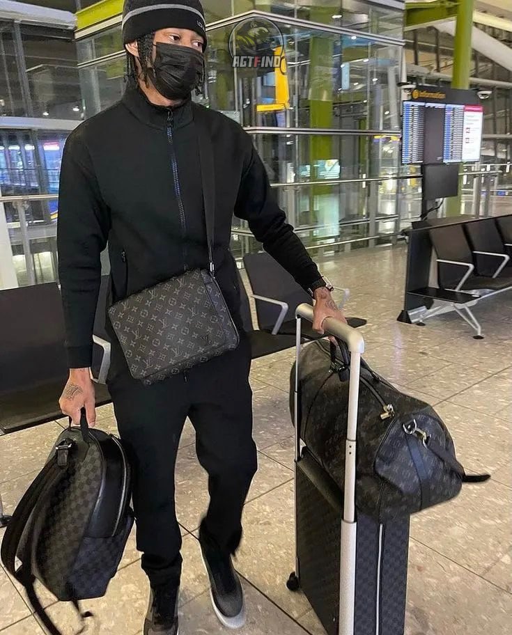 Lv Three-piece