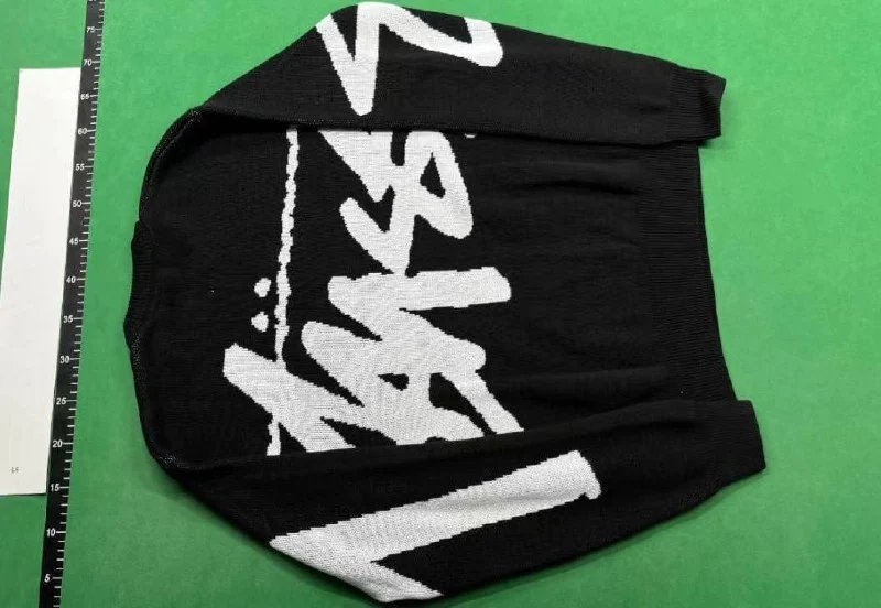 Stussy sweater 