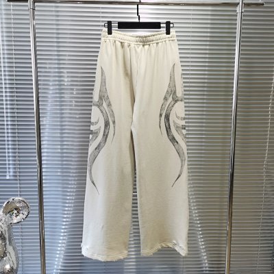  Balenciaga Cream Hoodie and Pants Set with Abstract Print 