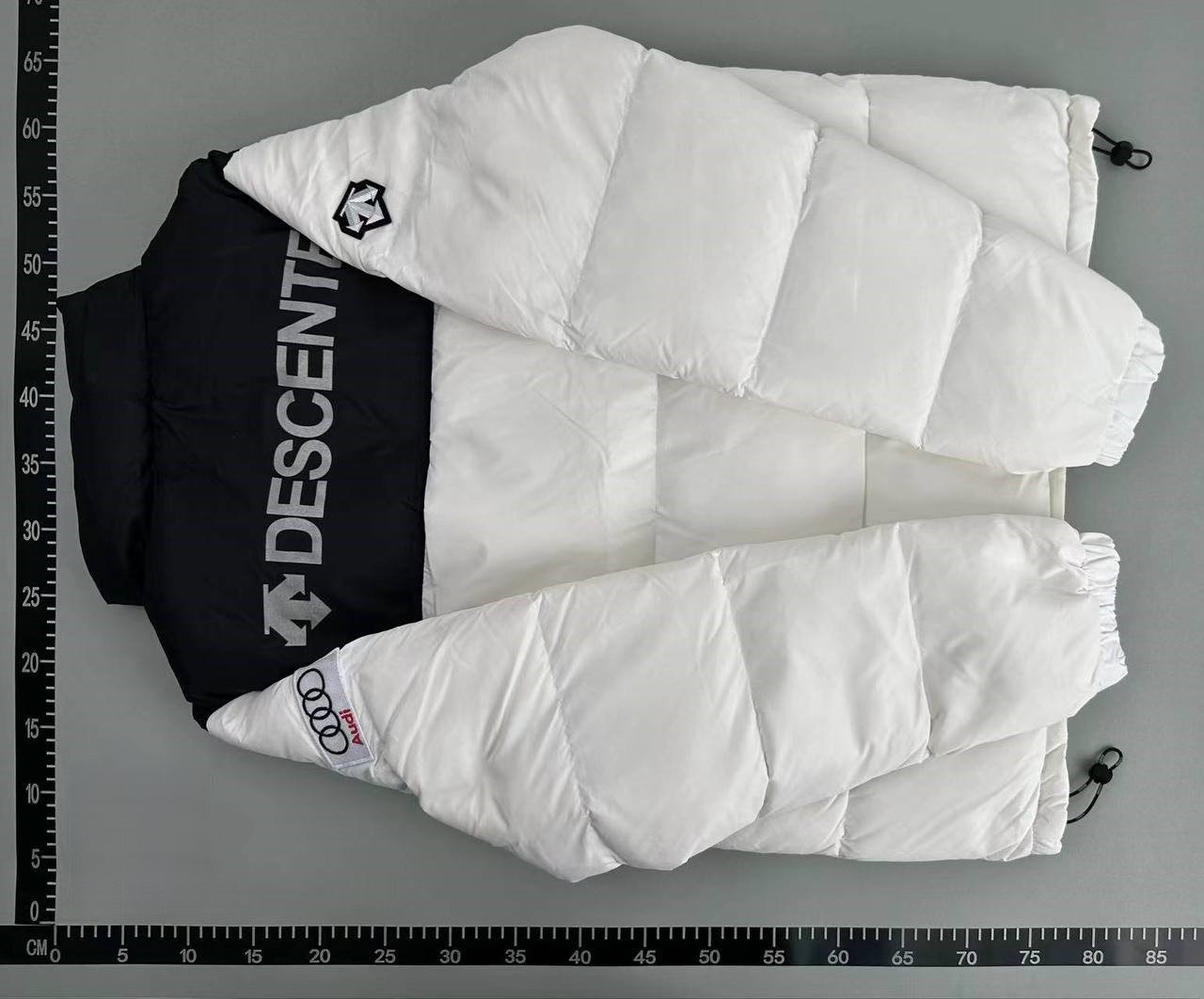 Descente Ski Jacket 