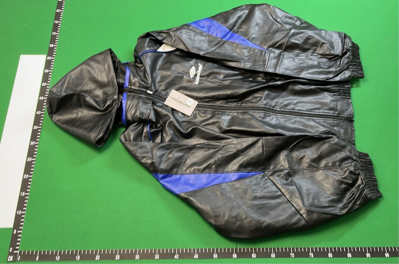 ONCI Men's Black Hooded Jacket