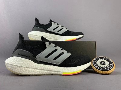  Adidas Ultraboost 21 Running Shoes