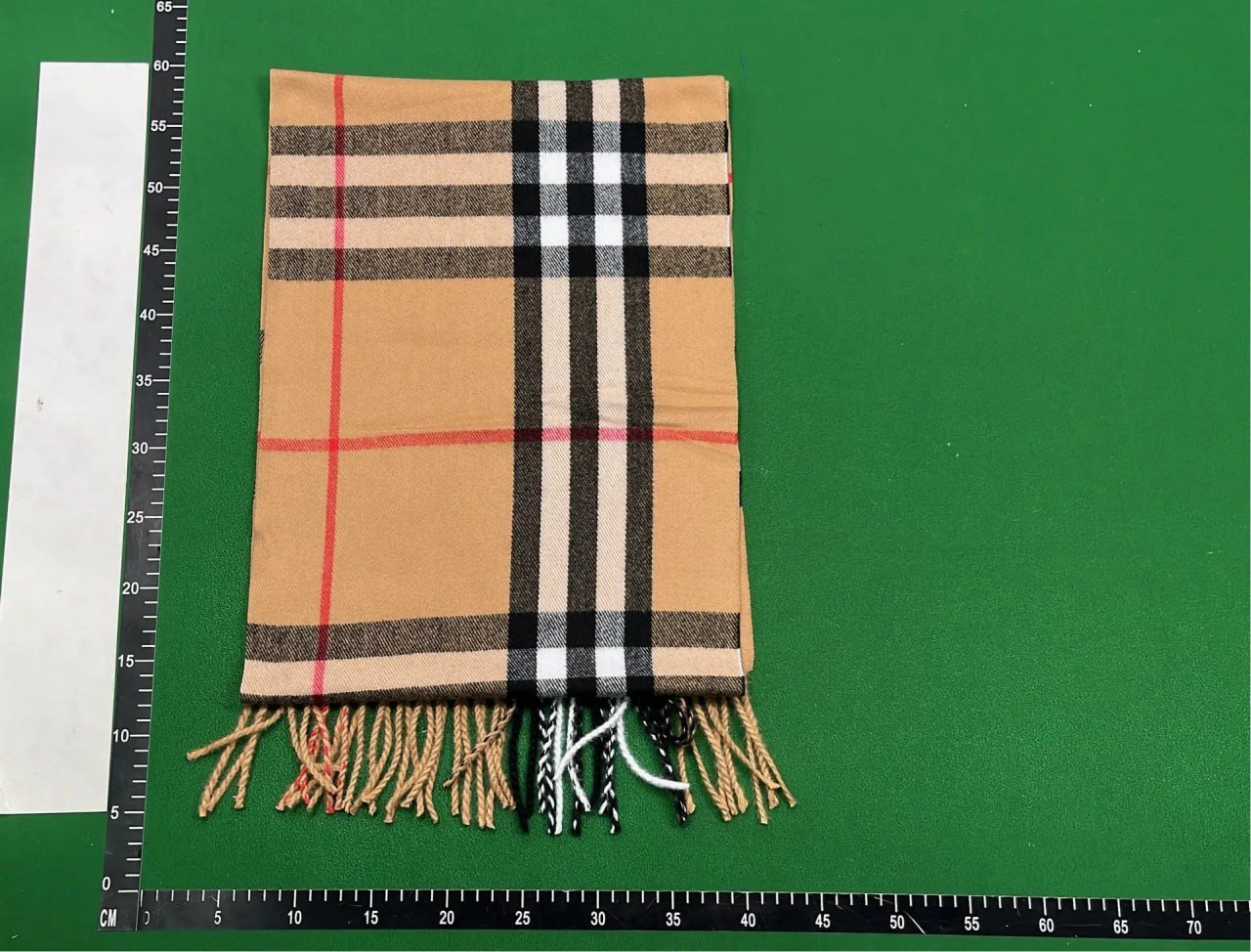Burberry Scarf 