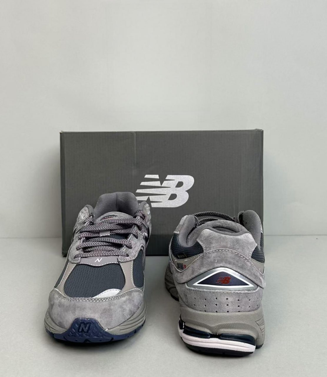 New Balance 2002R
