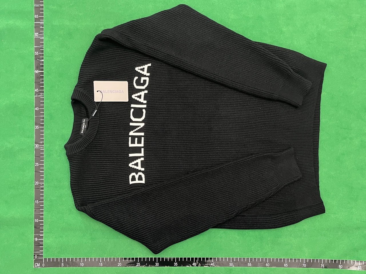 Balenciaga Sweater 