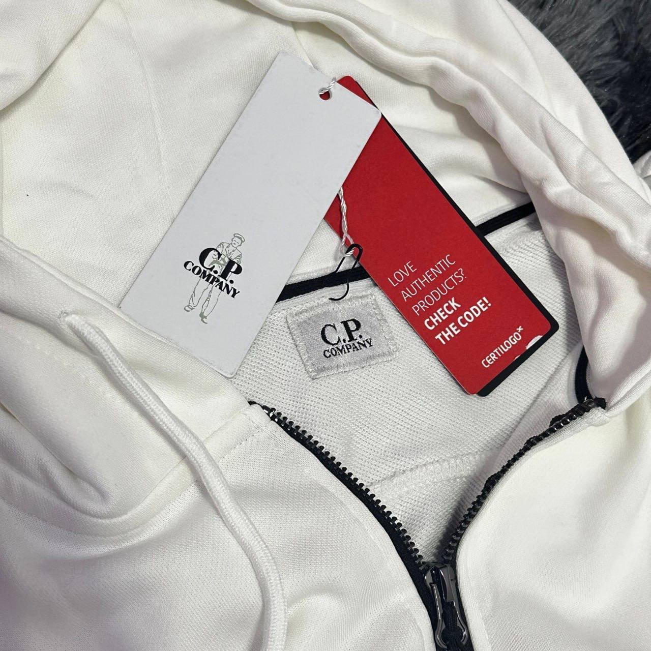 CP COMPANY JACKET